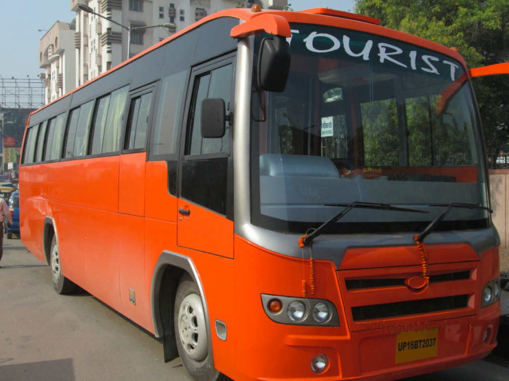 Noida to Rishikesh Volvo Bus Rental